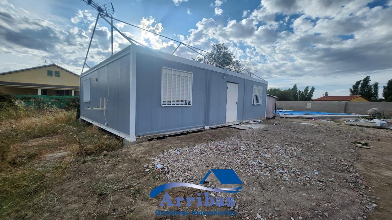 Exterior view of House or chalet for sale in Otero  with Private garden and Swimming Pool