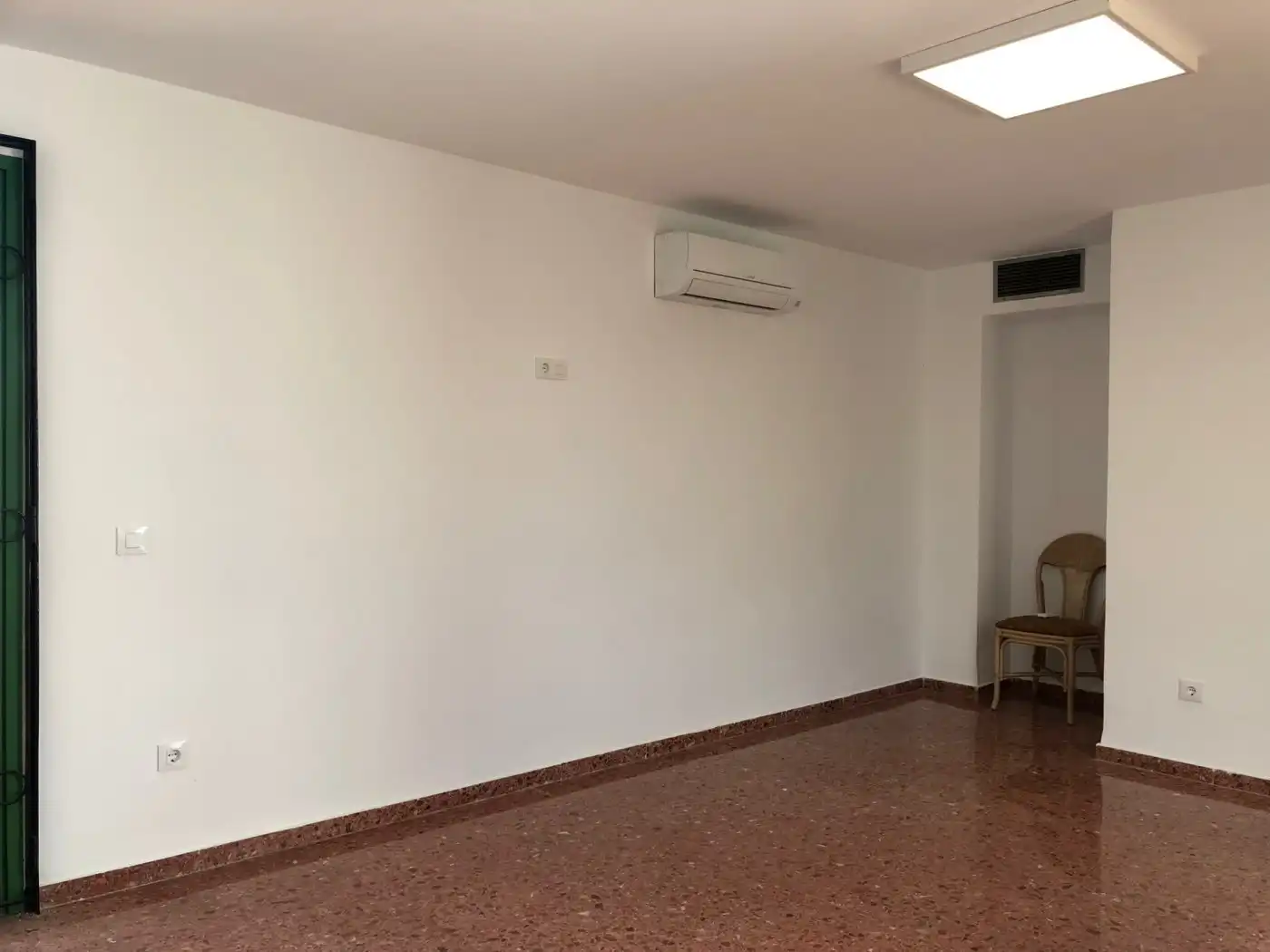 Locale commerciale in vendita a Las Marinas / Les Marines, imagen 19