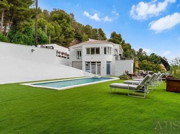 Casa con piscina en venta en Oltamar - Cucarres