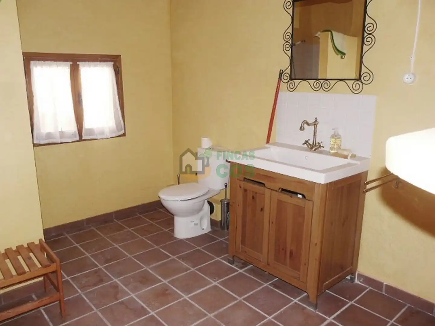 Badezimmer von Haus oder Chalet zum Verkauf in Els Torms mit Terrasse und Balkon