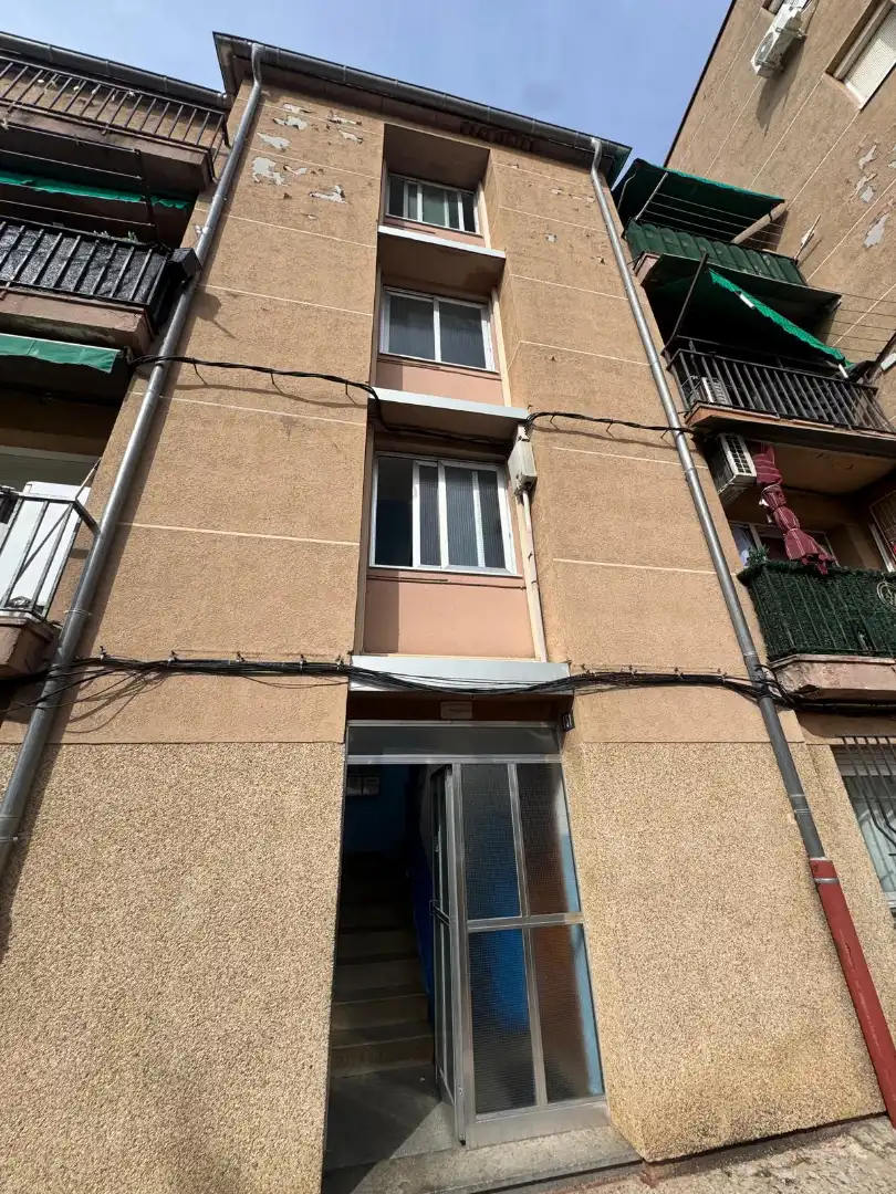 Vista exterior de Pis en venda en Vila-roja