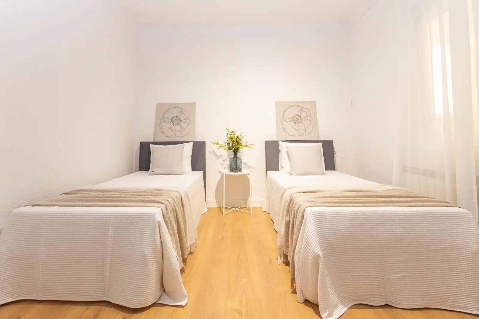 Schlafzimmer von Wohnung zum Verkauf in Terrassa mit Heizung, Parkett und Ofen