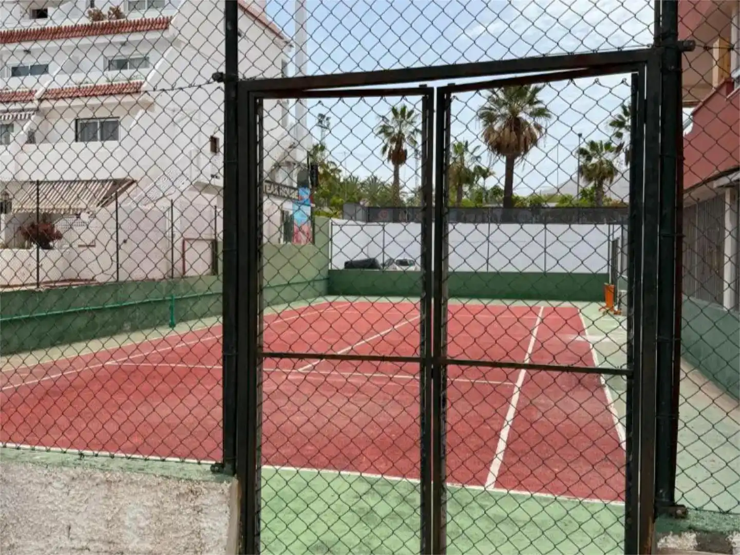 Vista exterior de Pis de lloguer en Arona amb Piscina i Moblat