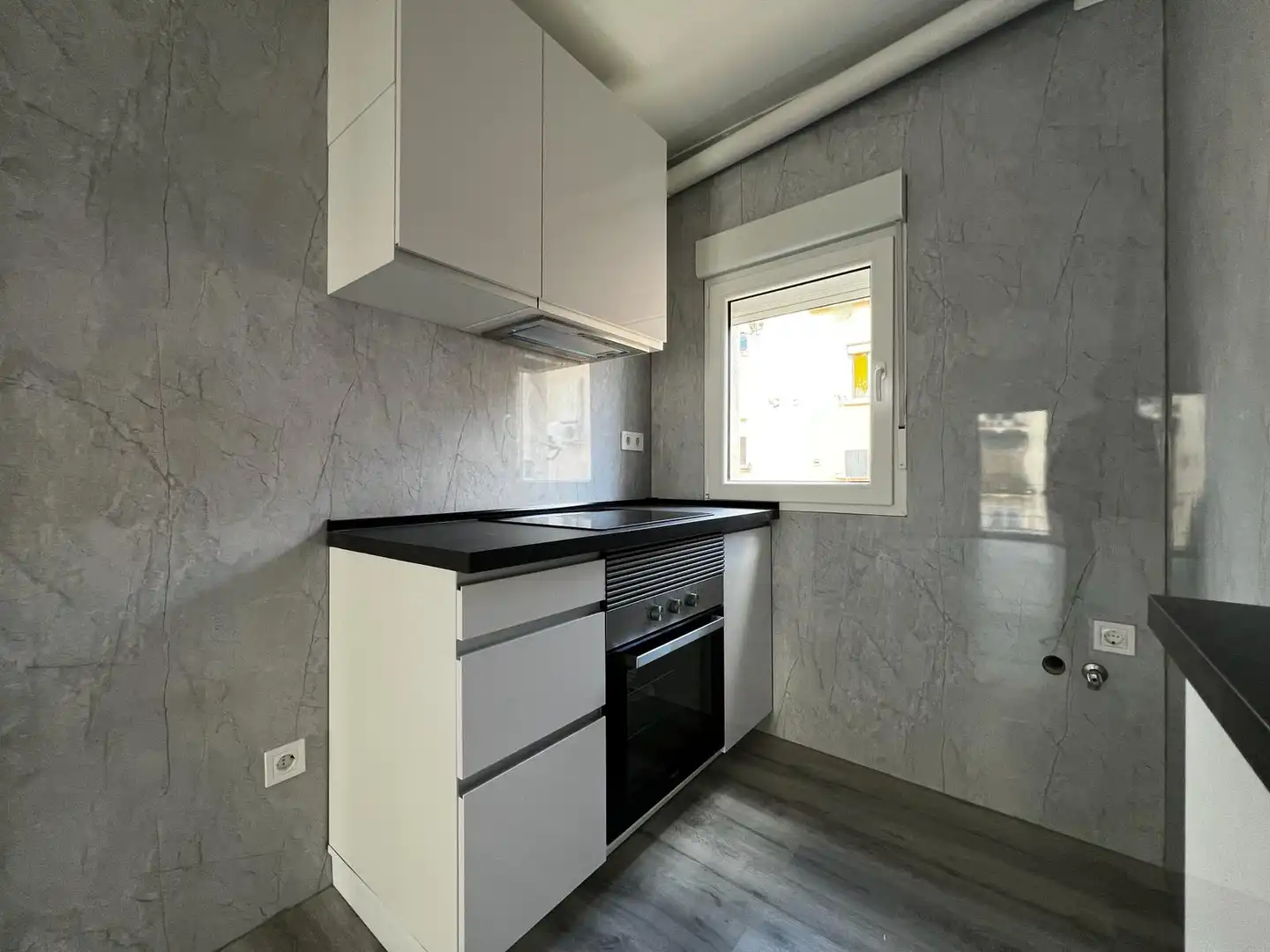 Kitchen of Flat for sale in Madrid