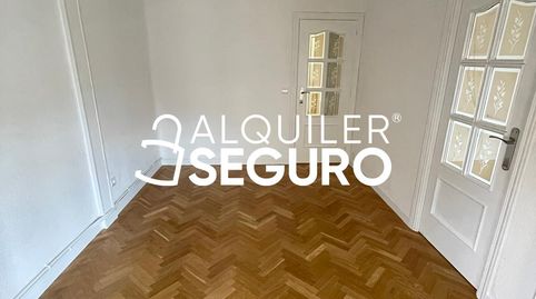 Foto 3 von Wohnung zur Miete in De Cabello Lapiedra, Puerta del Ángel, Madrid Capital