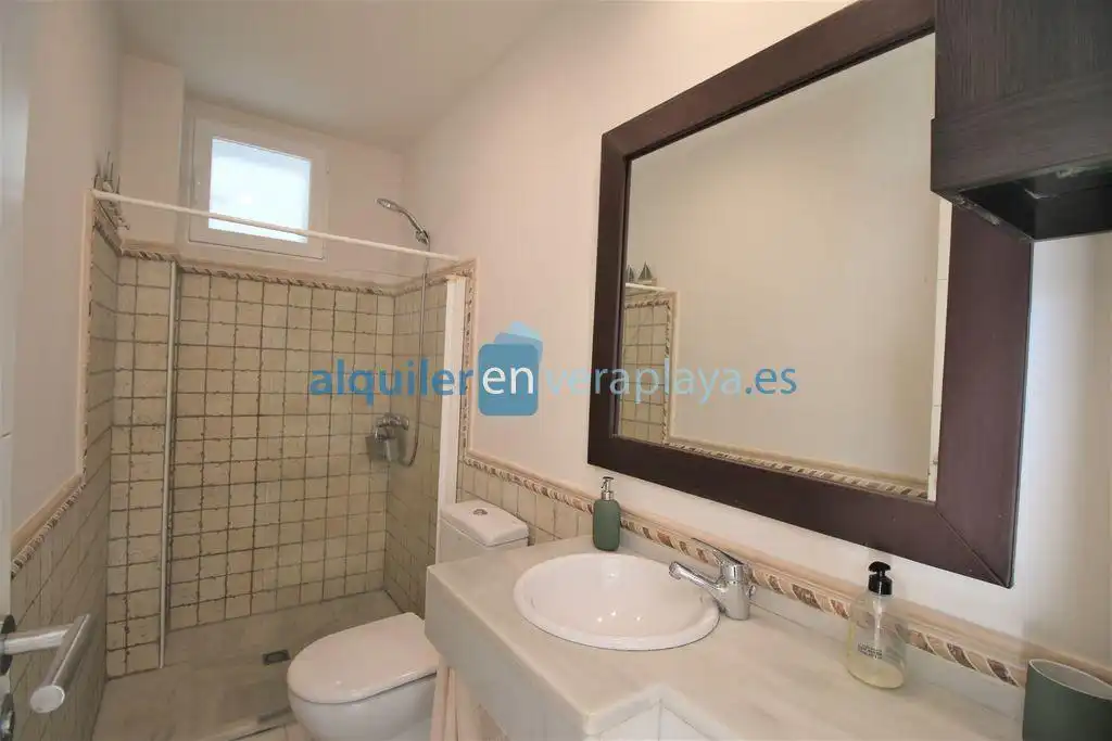 Bany de Casa o xalet de lloguer en Vera amb Aire condicionat i Terrassa