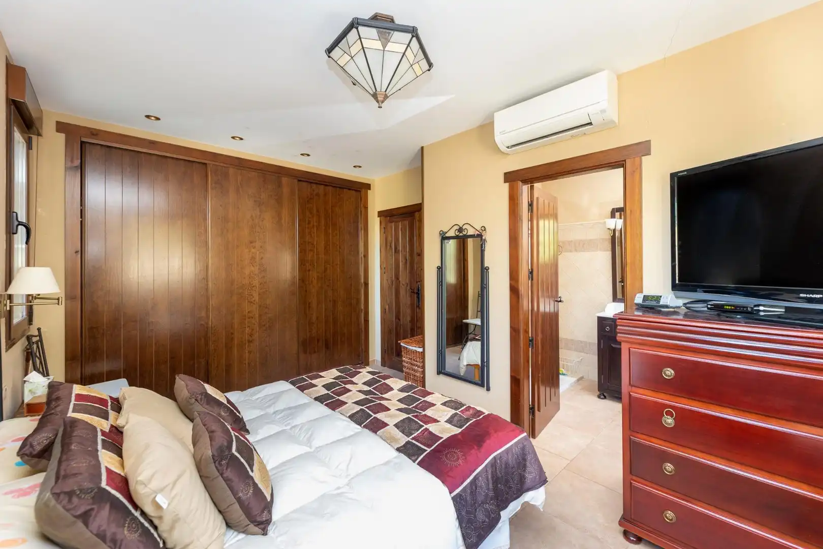 Bedroom of Houses for sale in Colomera  with Heating, Terrace and Storage room