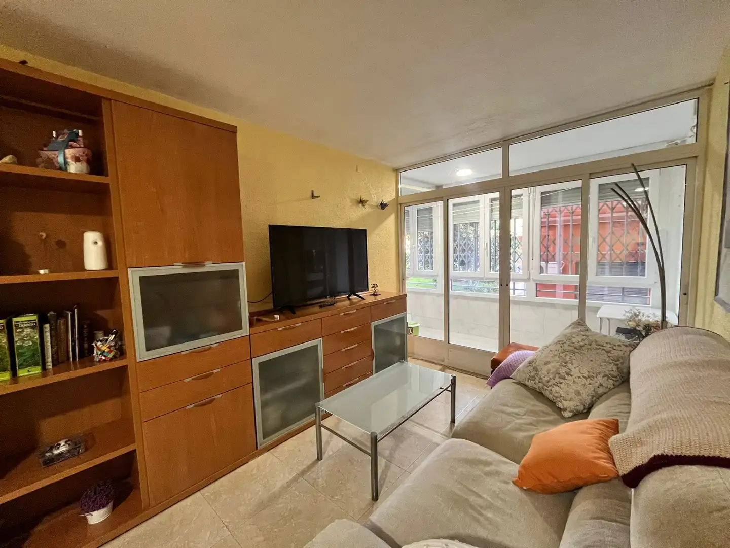 Sala de estar de Piso en venta en Fuenlabrada con Calefacción, Terraza y Trastero