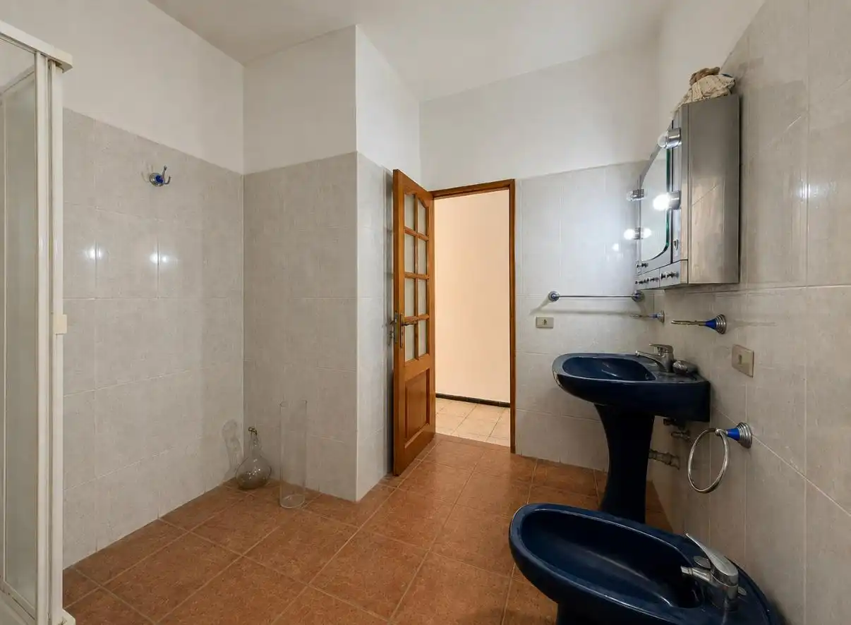 Bathroom of Flat for sale in Santa Cruz de Tenerife  with Balcony
