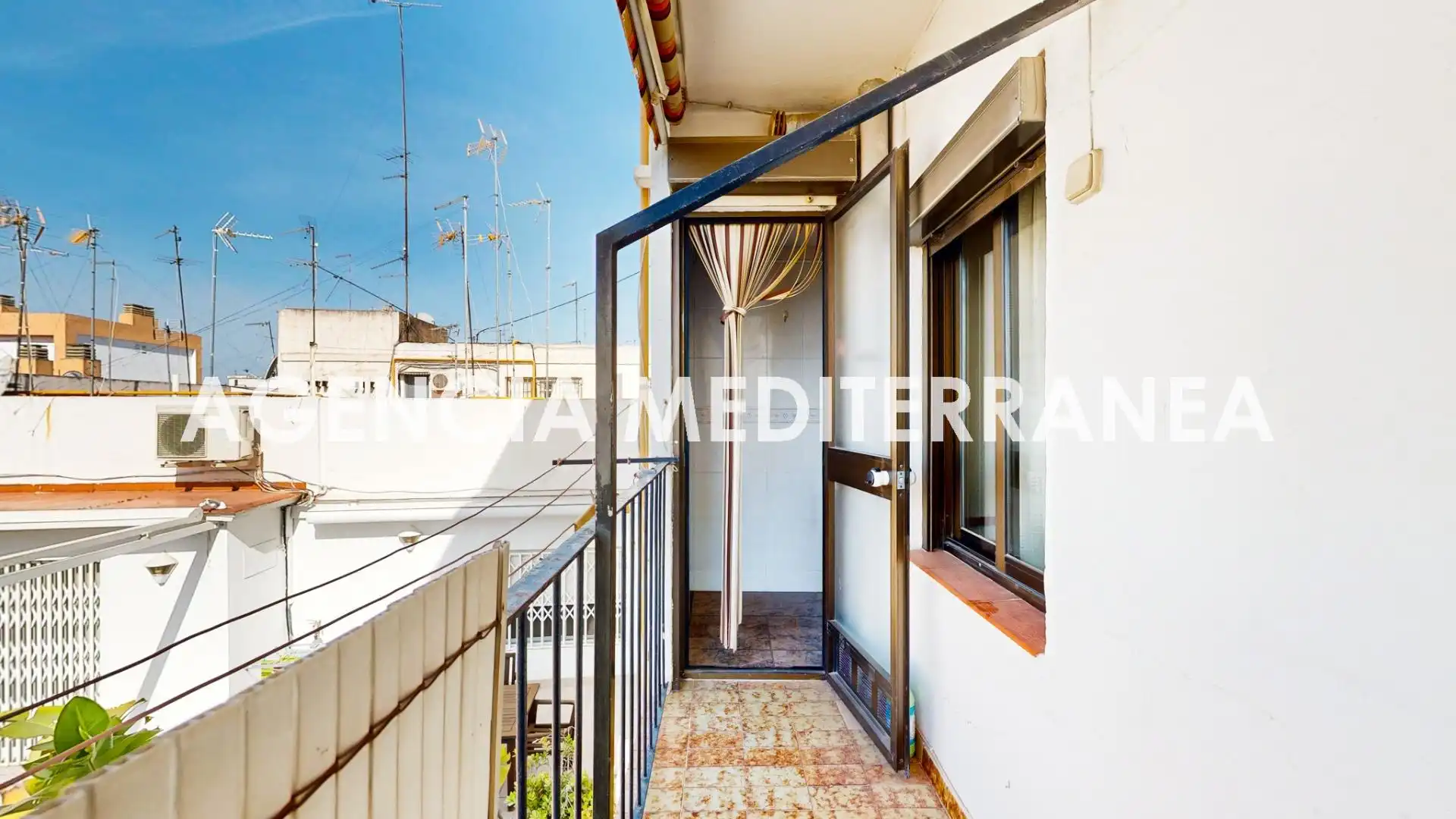 Terraza de Piso en venta en Valencia con Aire acondicionado