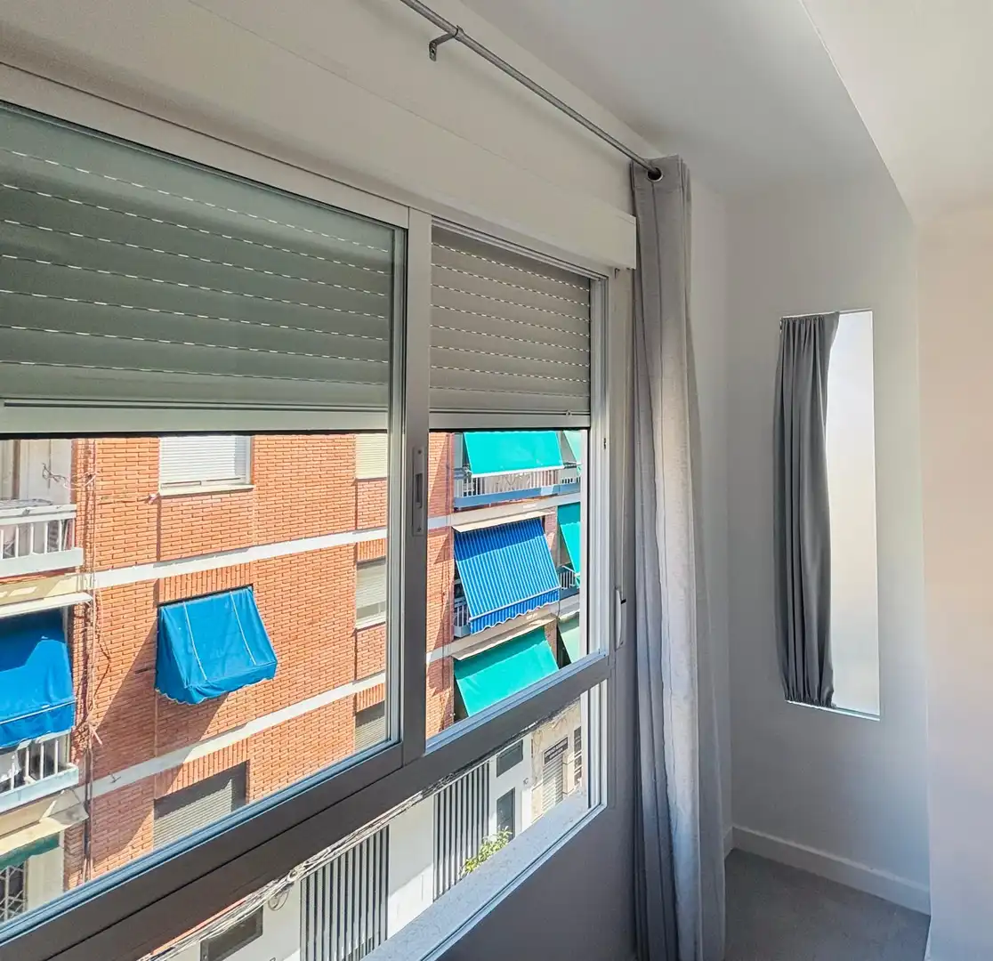 Habitació a Calle Maestro Priego López, 17, Ciudad Jardín - Zoco