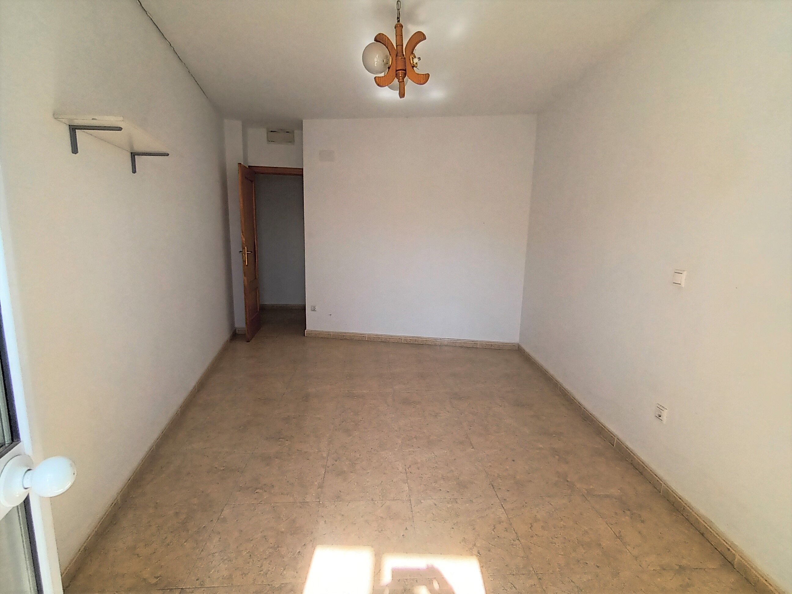 Flat for sale in Herencia