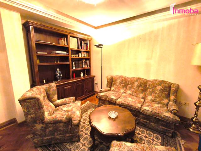 Casa-chalet en Venta en Calle Núñez de Balboa en Santa Catalina - Ferial