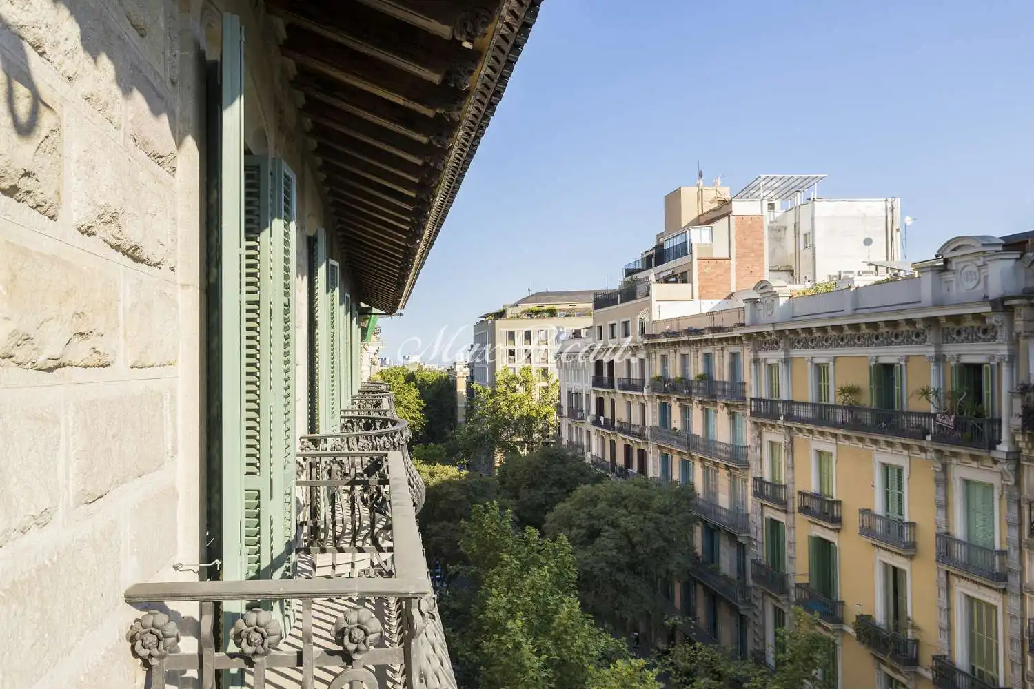 Dachboden zur Miete in N/A, Dreta de l'Eixample