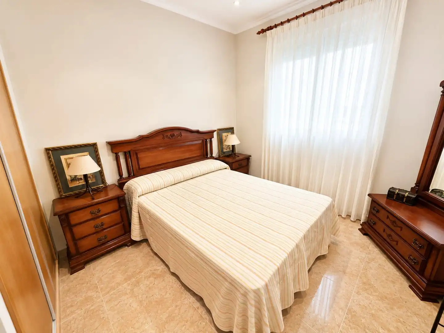 Schlafzimmer von Wohnungen zum Verkauf in Moncofa mit Klimaanlage und Terrasse