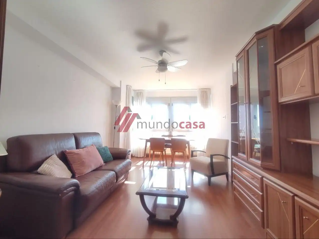 Sala d'estar de Pis de lloguer en Ferrol amb Calefacció
