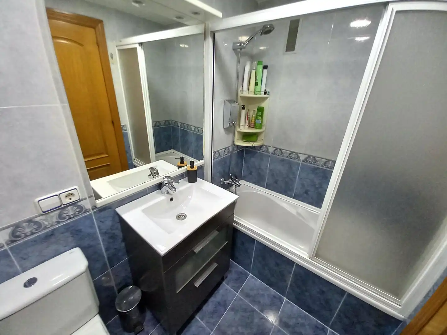 Baño de Piso en venta en Barcelona con Aire acondicionado, Calefacción y Amueblado