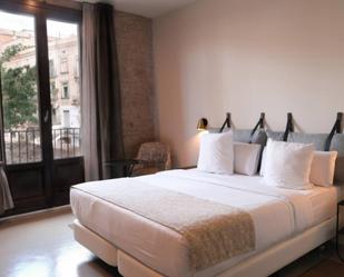 Bedroom of Apartment to share in  Barcelona Capital  with Air Conditioner, Heating and Furnished