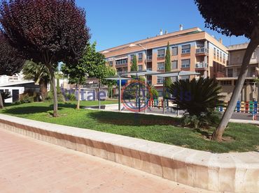 Local comercial en venta en Calle Pasarela
