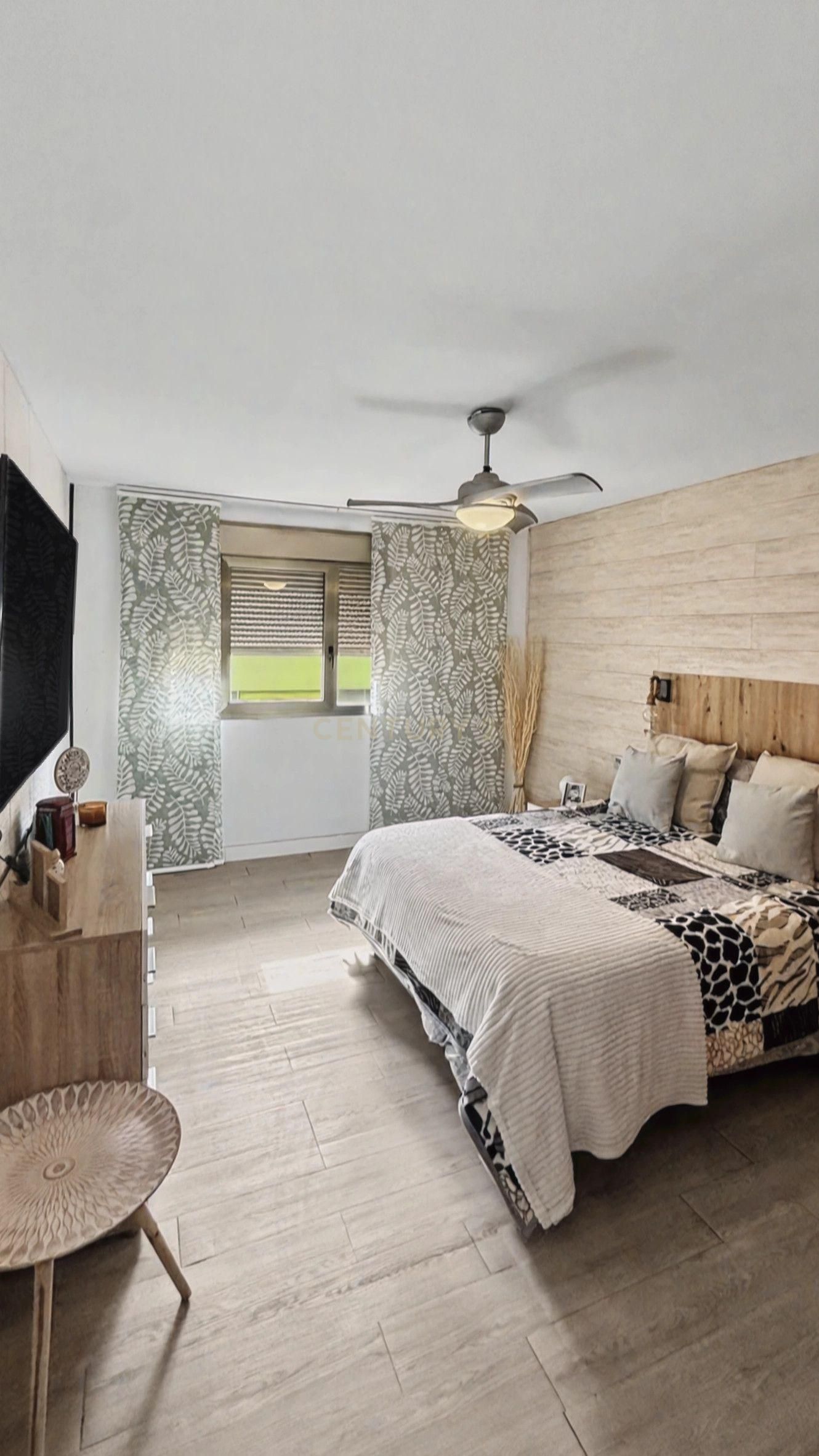 Dormitori de Apartament en venda en  Santa Cruz de Tenerife Capital amb Traster i Balcó