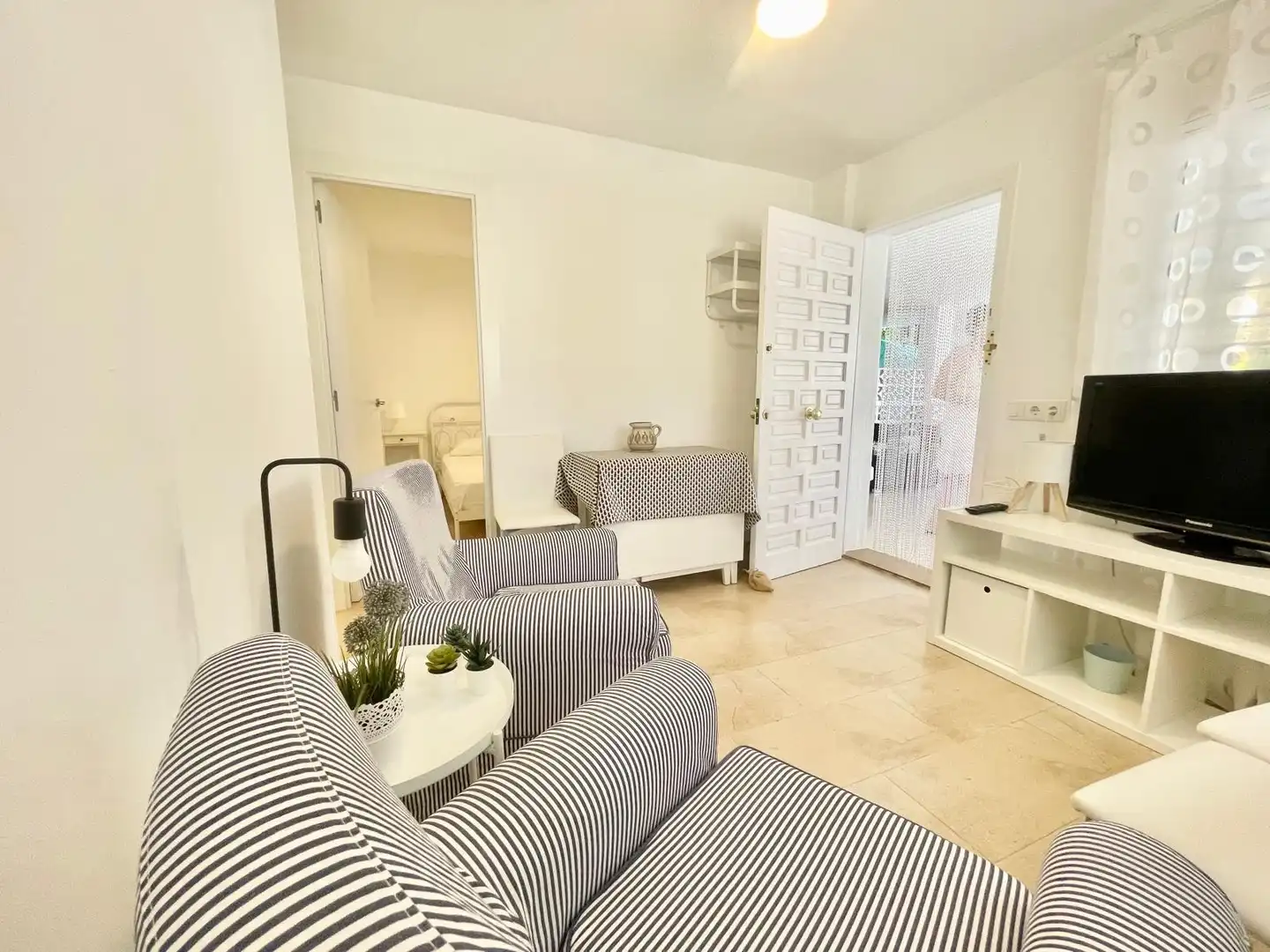 Wohnzimmer von Erdgeschoss zur Miete in Los Alcázares mit Terrasse, Möbliert und Mikrowelle