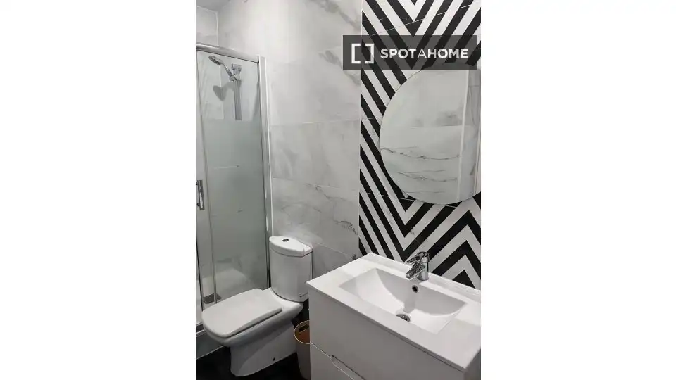 Appartamento con terrazza in affitto a Tetuán, imagen 18