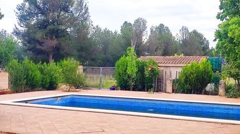 Chalet con encanto y gran porche con vistas, piscina y esencia mediterránea junto a Castalla, imagen 3