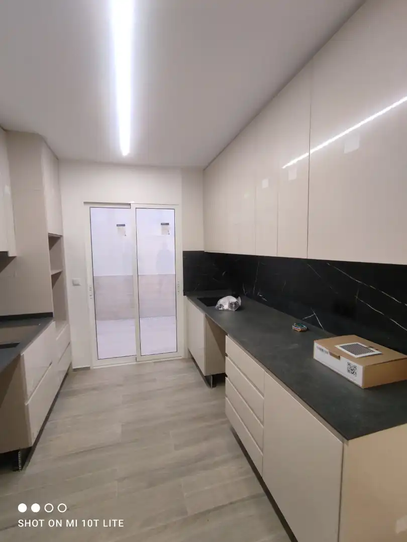 Küche von Einfamilien-Reihenhaus zum Verkauf in Elche / Elx mit Terrasse und Balkon
