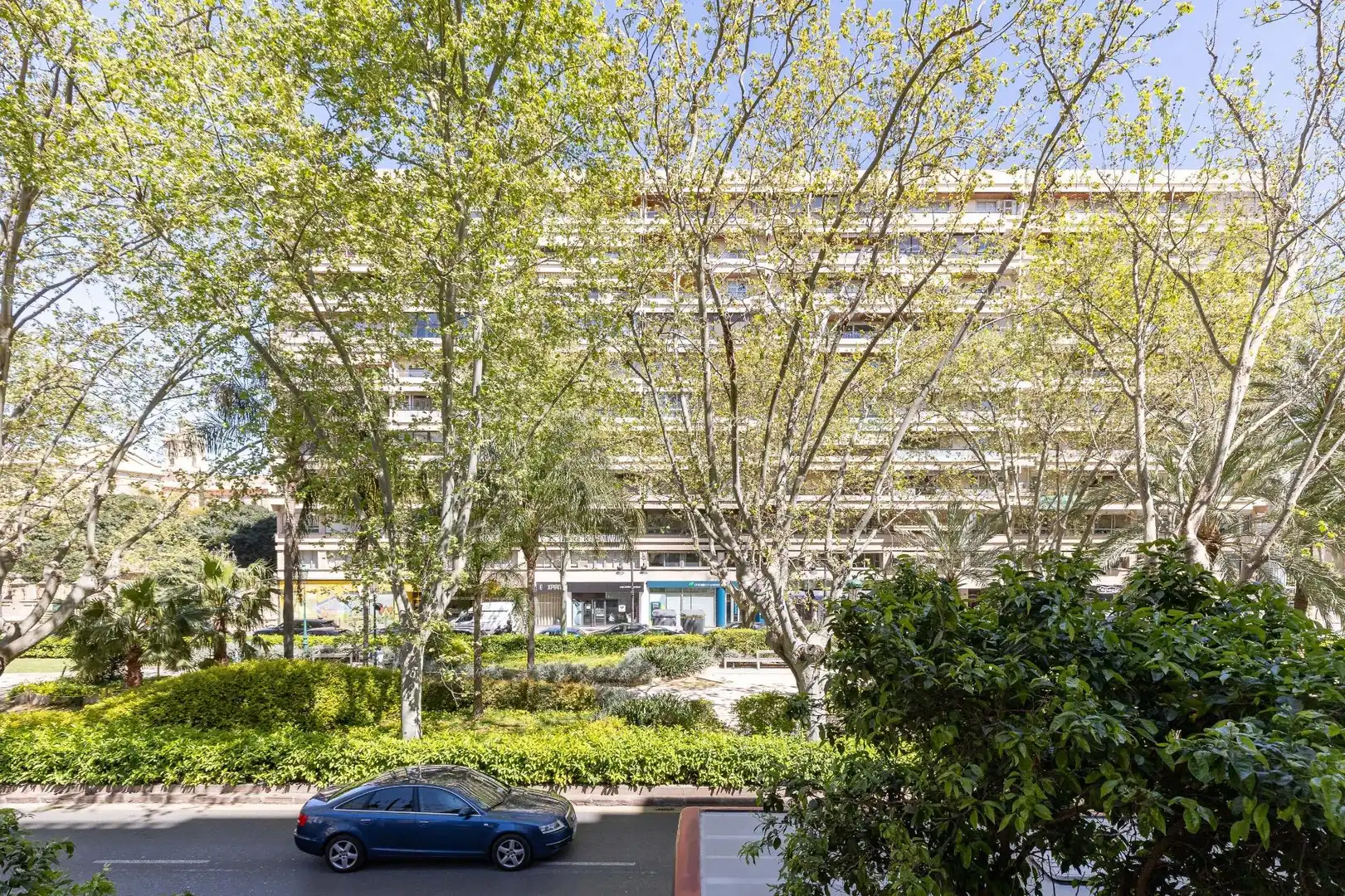 Exterior view of Flat for rent in Valencia  with Air Conditioner, Heating and Storage room