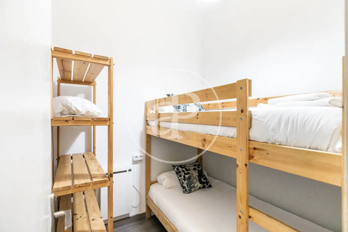 Schlafzimmer von Wohnung zum Verkauf in Barcelona mit Klimaanlage, Heizung und Möbliert