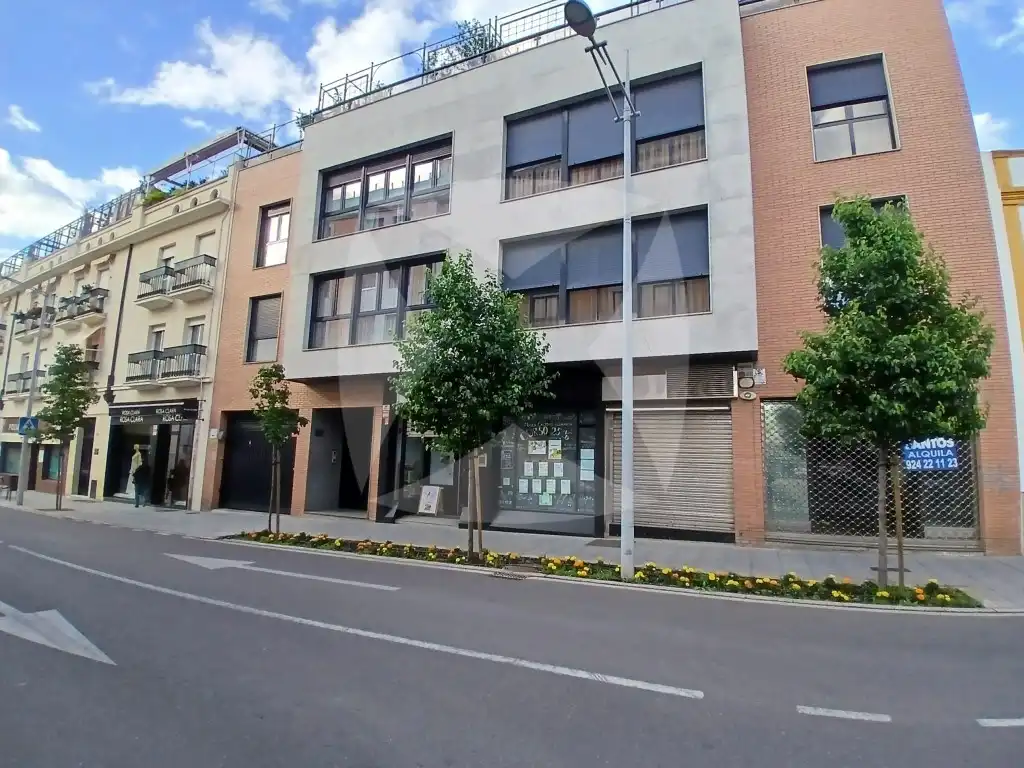 Oficina amb ascensor en venda a Calle Prim