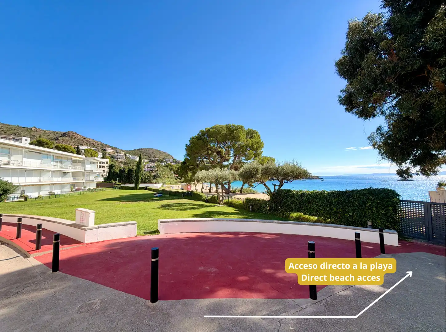 Exterior view of Flat for sale in Almadrava - Canyelles - Puig-Rom