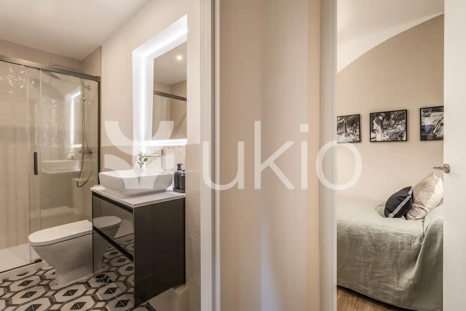 Habitación de Apartamento de alquiler en Madrid con Aire acondicionado, Calefacción y Amueblado