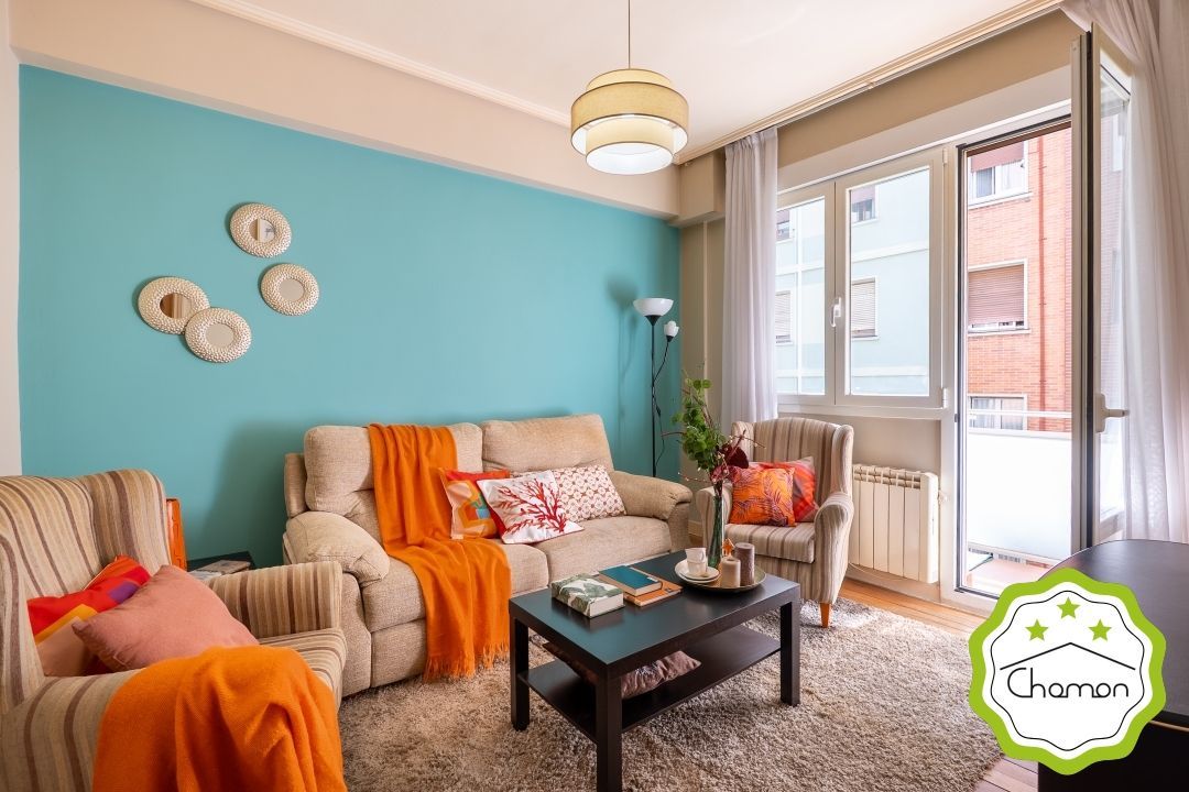 Living room of Flat for sale in Bilbao   with Heating, Furnished and Balcony