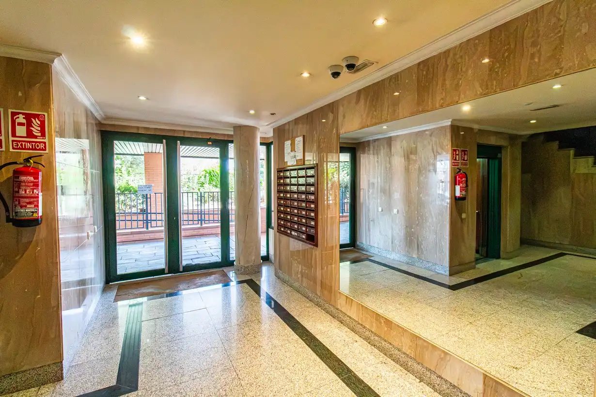 Piso con piscina en venta en Latina, imagen 25