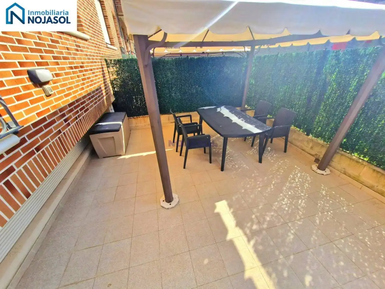 Apartament amb terrassa en venda a Calle la brava, imagen 2