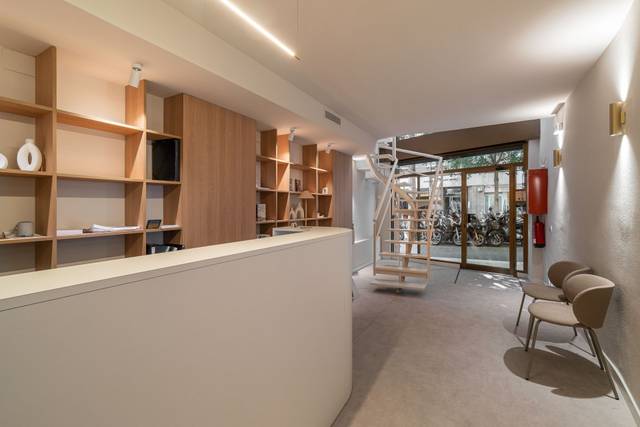 Local comercial en Venta en Barri de les Corts