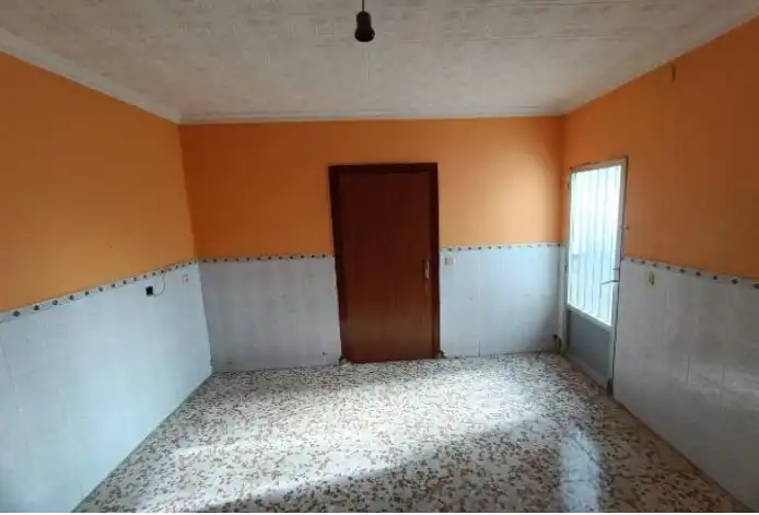 Casa o xalet en venda a C/ San Froilán , Las Mercedes - El Carmen