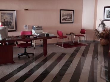 Office space with lift for sale in Calle González Abarca