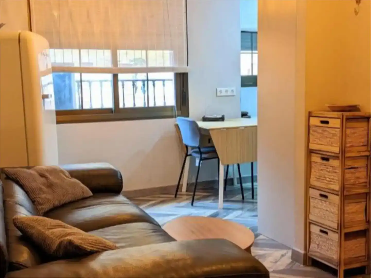 Wohnzimmer von Wohnung zur Miete in Mijas mit Klimaanlage, Parkett und Möbliert