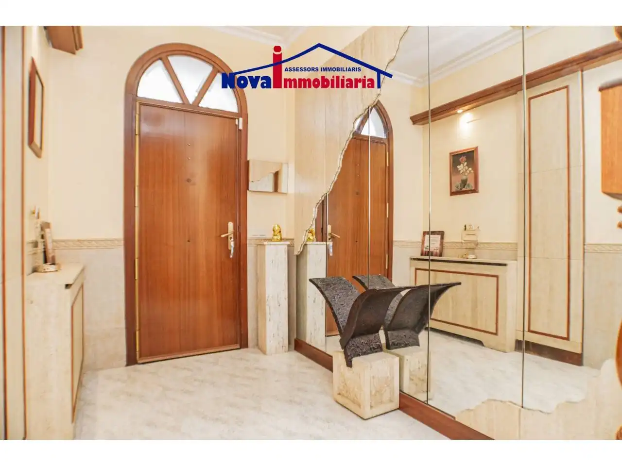Duplexes for rent in Calle de les Assutzenes, Torrent Ballester