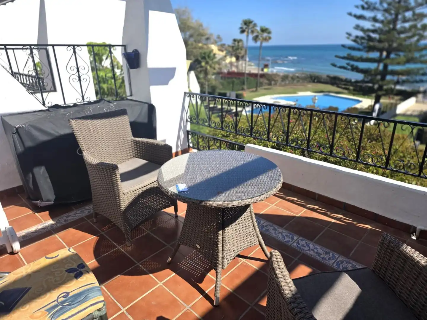 Apartament amb piscina en venda a Calahonda, imagen 8