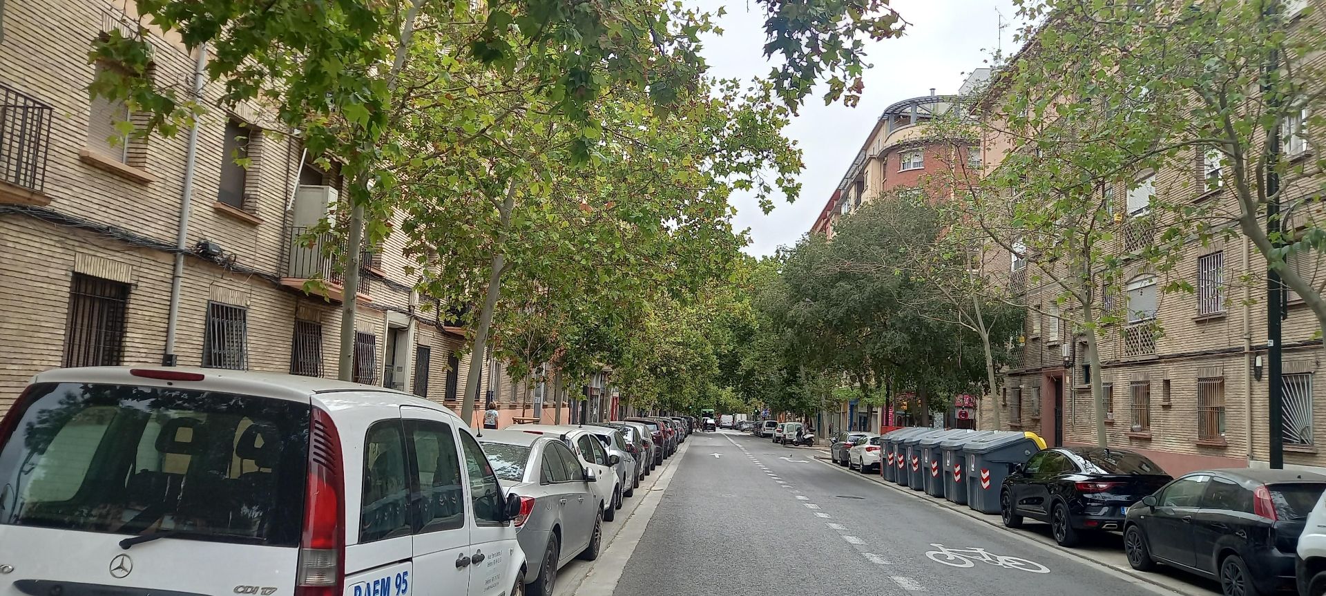 Exterior view of Flat for sale in  Zaragoza Capital  with Air Conditioner, Heating and Balcony