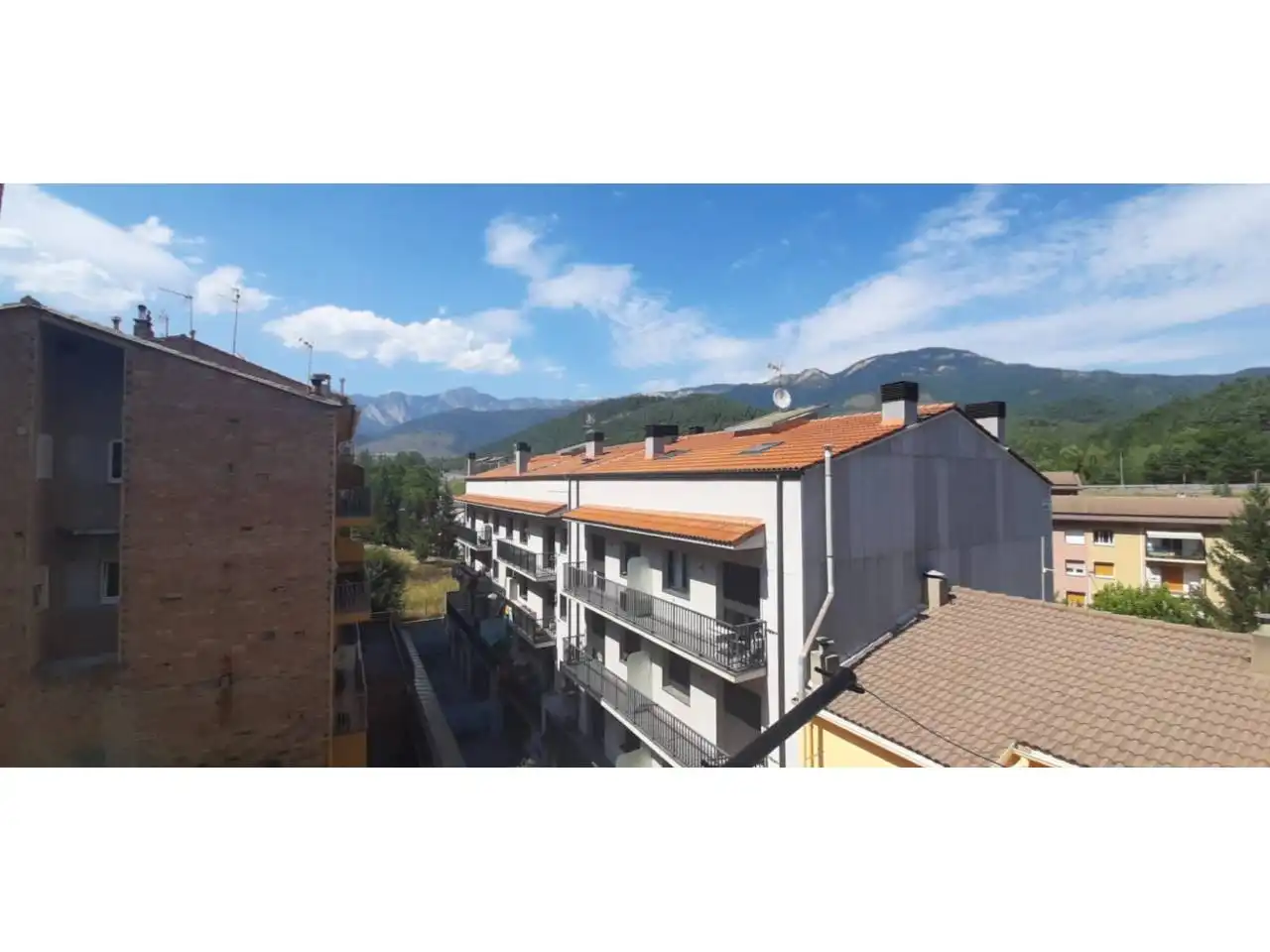 Vista exterior de Casa o chalet en venta en Guardiola de Berguedà