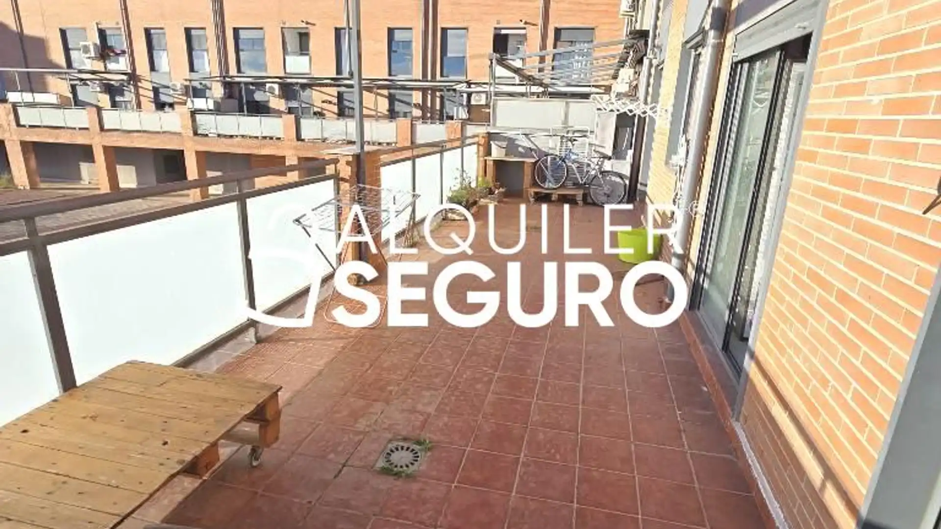 Piso de alquiler en Manantial, Alovera