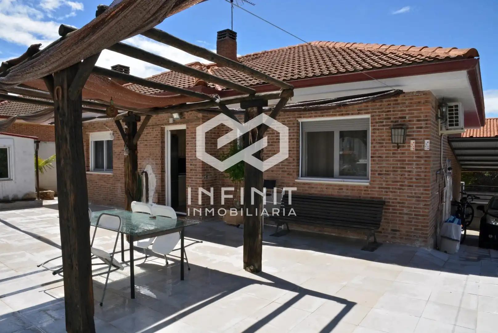 Terrace of Houses for sale in Yebes  with Air Conditioner, Heating and Private garden