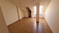 Apartament en venda en San Cibrao das Viñas amb Parquet i Traster