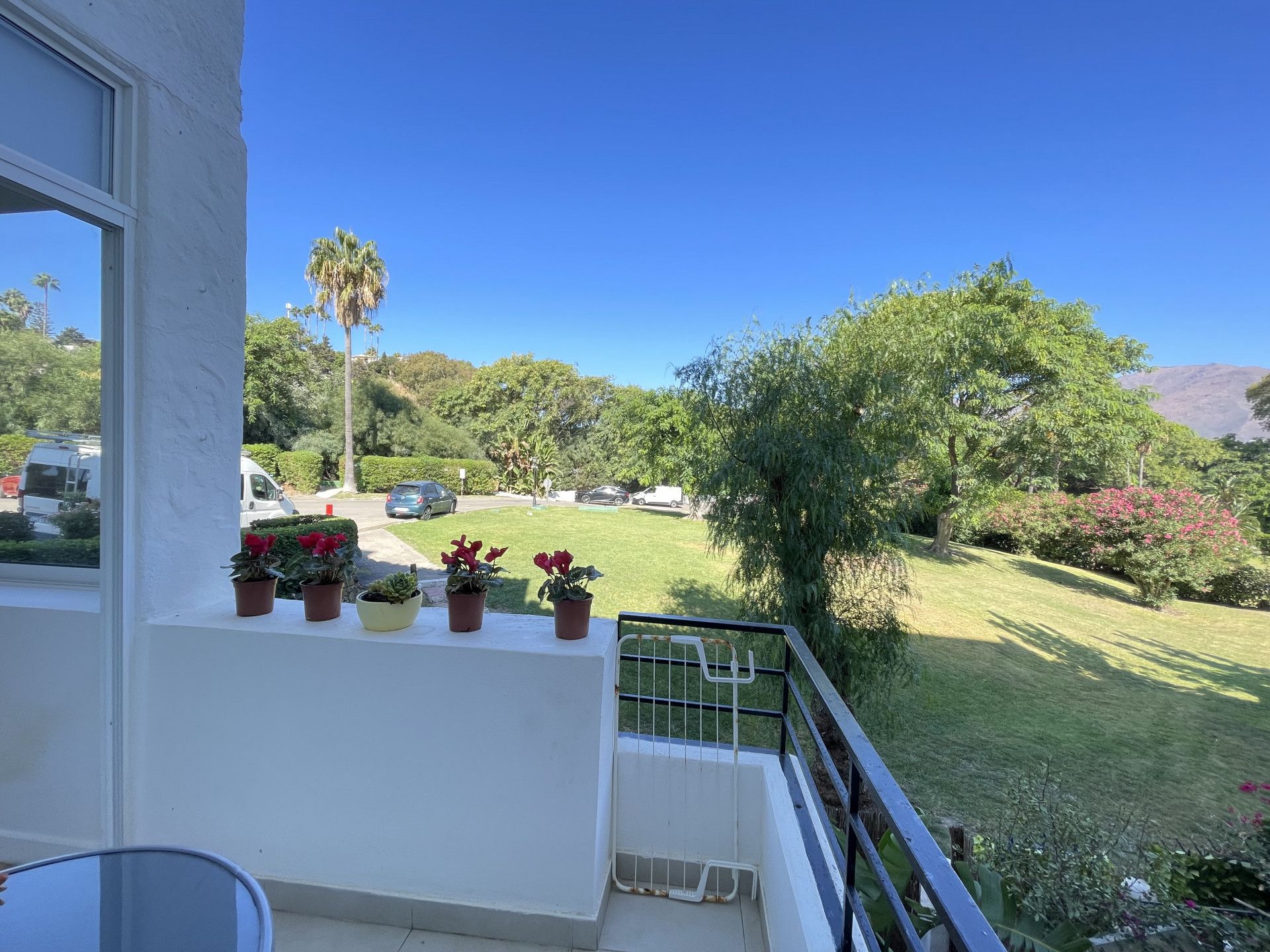 Jardí de Apartament en venda en Estepona amb Aire condicionat, Terrassa i Piscina
