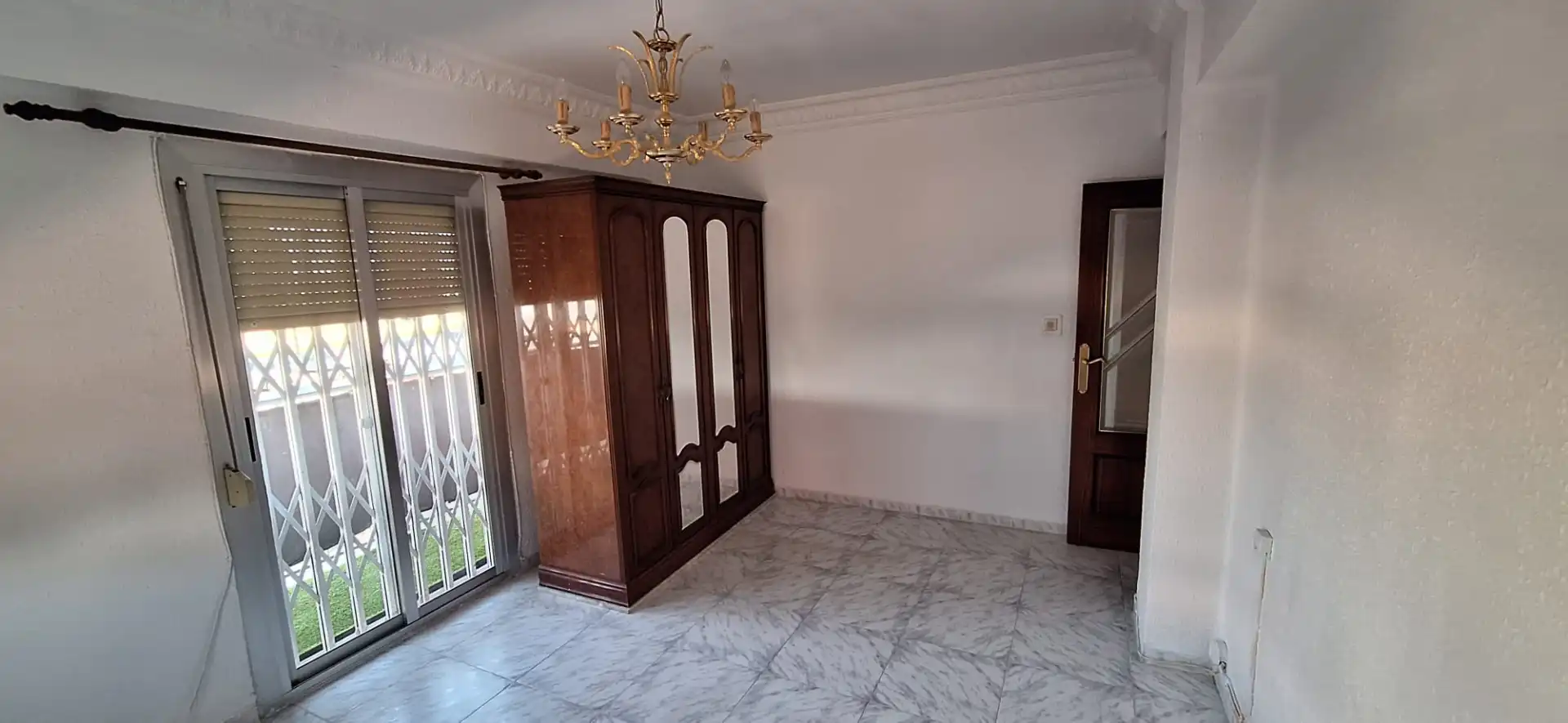Flat with terrace for sale in Calle San Joaquín 9