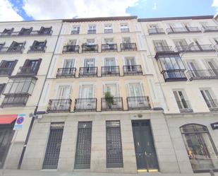 Exterior view of Flat for sale in  Madrid Capital  with Air Conditioner